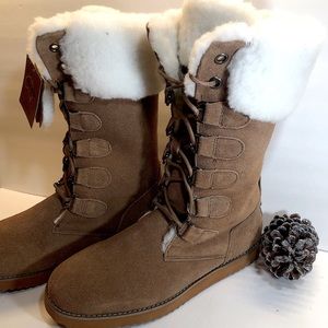 EMU Ridge Shearling Boots NWT